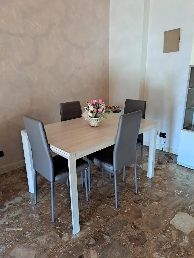 Posto Al Sole Apartment Lido di Ostia Italy